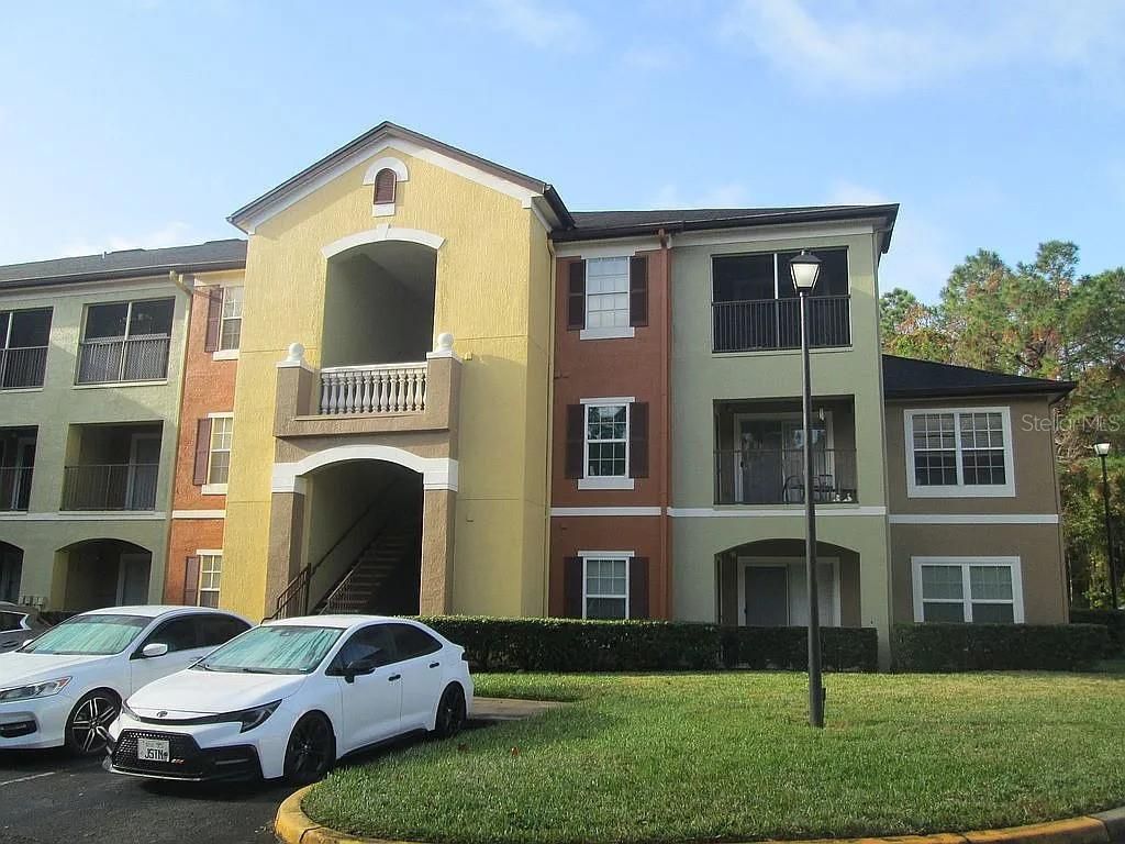 12500 CREST SPRINGS LANE 1027, Orlando, FL 32828