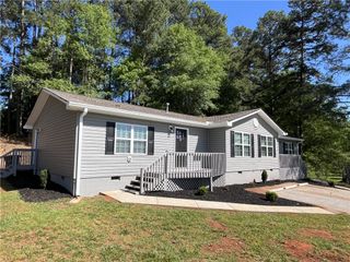 1725 A President Street, Westminster, SC 29693