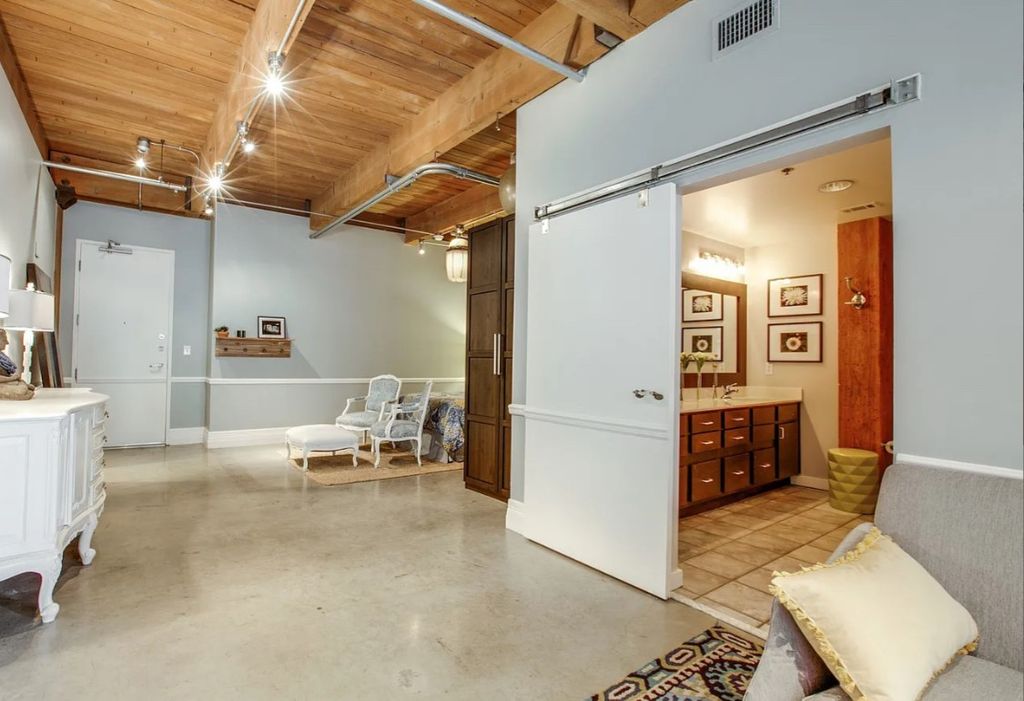 509 Elm Street 305, Dallas, TX 75202