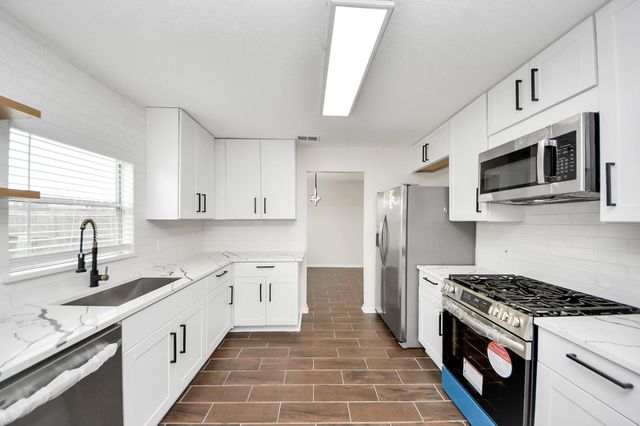 922 Calm Creek Court, Channelview, TX 77530