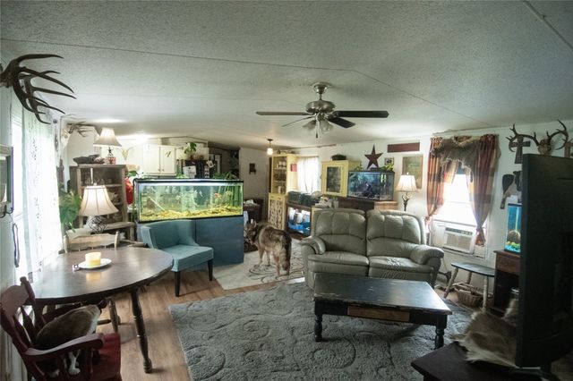 5997 County Road 3214, Lone Oak, TX 75453