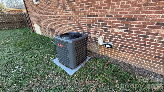 112 Woodhill Drive, Shelby, NC 28152