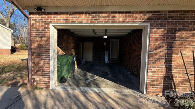 112 Woodhill Drive, Shelby, NC 28152