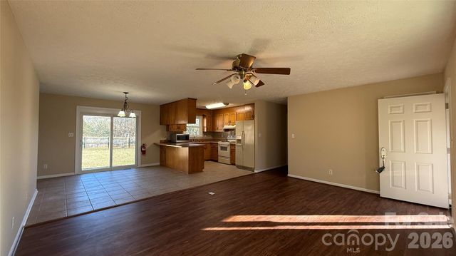 112 Woodhill Drive, Shelby, NC 28152