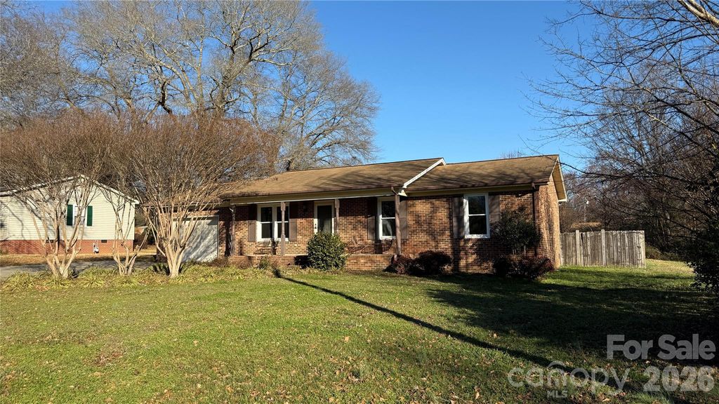 112 Woodhill Drive, Shelby, NC 28152