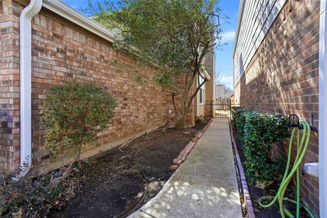 1923 Maplewood Trail, Colleyville, TX 76034