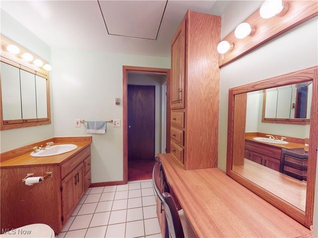 8223 Broadmoor Road, Mentor, OH 44060