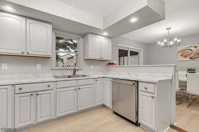 71 16Th Ave 104, Newark City, NJ 07103