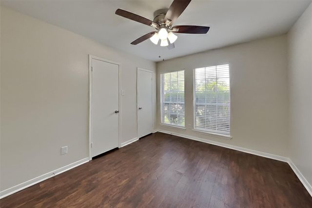 2631 Sherwood Hollow Lane, Houston, TX 77339
