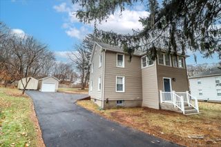 89 Old Turnpike Road, Southington, CT 06489
