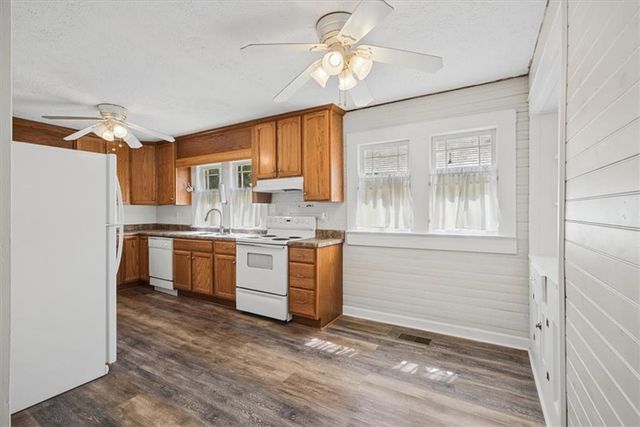 302 Hampton Street, Rockmart, GA 30153
