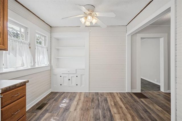302 Hampton Street, Rockmart, GA 30153