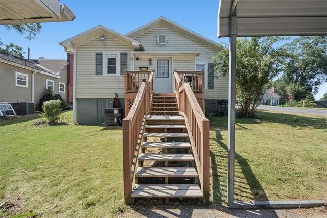 302 Hampton Street, Rockmart, GA 30153