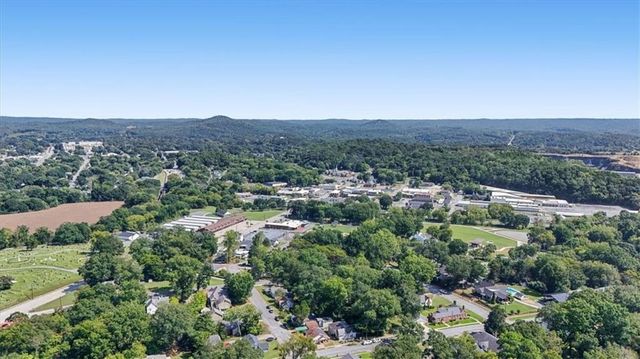 302 Hampton Street, Rockmart, GA 30153
