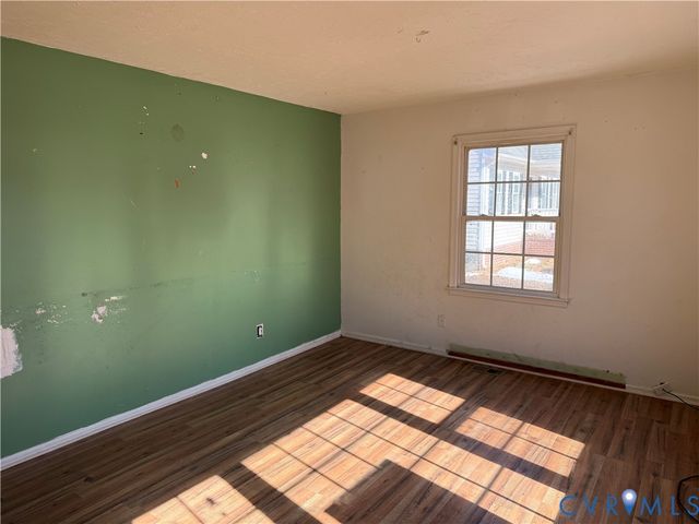 2205 Dublin St, Hopewell, VA 23860