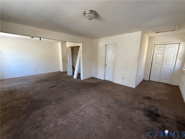 2205 Dublin St, Hopewell, VA 23860