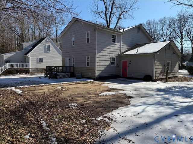 2205 Dublin St, Hopewell, VA 23860