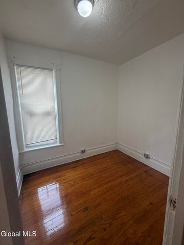 166 2nd Street, Albany, NY 12210