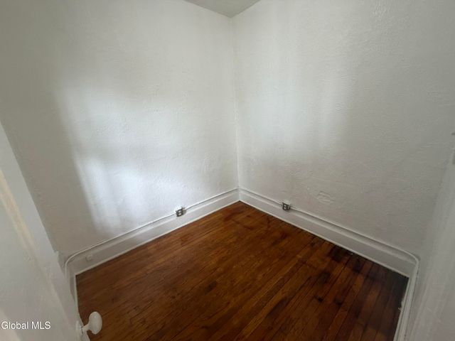 166 2nd Street, Albany, NY 12210