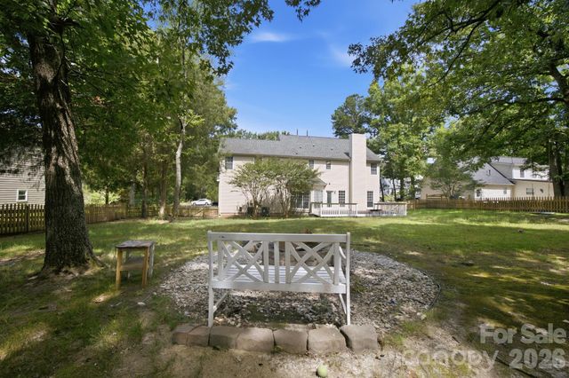 8048 Hunley Ridge Road, Matthews, NC 28104