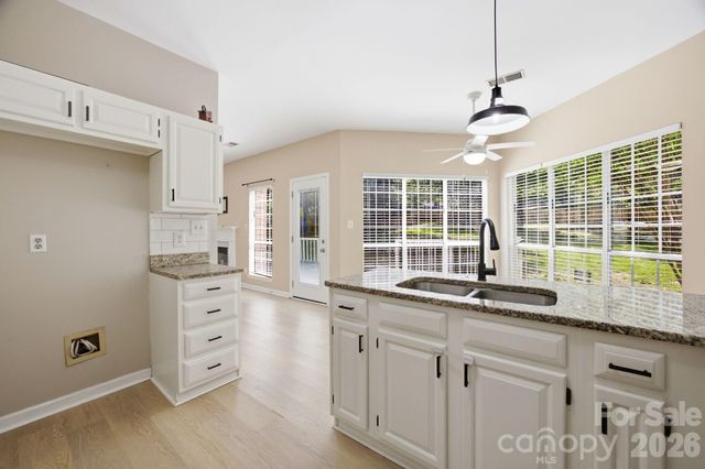8048 Hunley Ridge Road, Matthews, NC 28104
