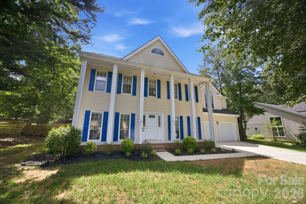 8048 Hunley Ridge Road, Matthews, NC 28104