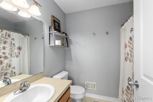 7769 Berrybrook Court, Byron Center, MI 49315
