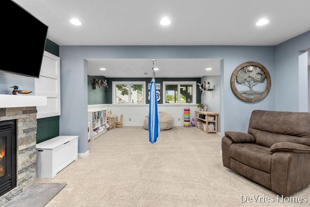 7769 Berrybrook Court, Byron Center, MI 49315