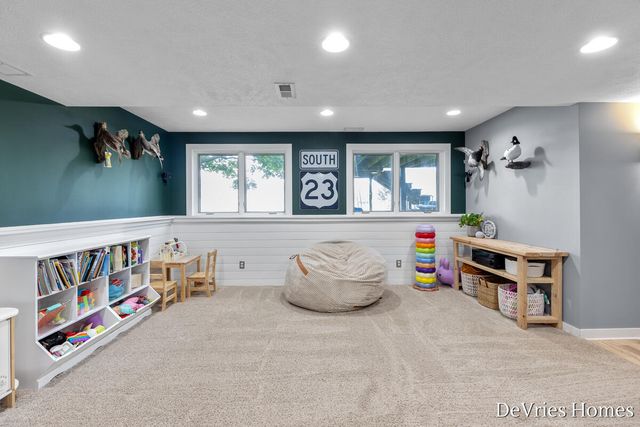 7769 Berrybrook Court, Byron Center, MI 49315