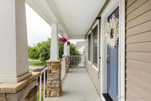 7769 Berrybrook Court, Byron Center, MI 49315