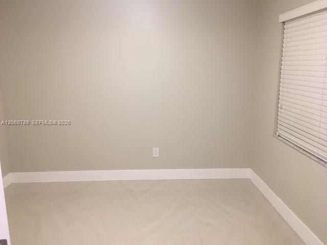 18330 Mediterranean Blvd 2-23, Hialeah, FL 33015