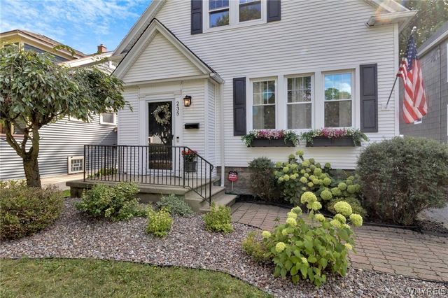 235 Potters Road, Buffalo, NY 14220