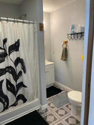 200 Carpenter Pike, Versailles, KY 40383