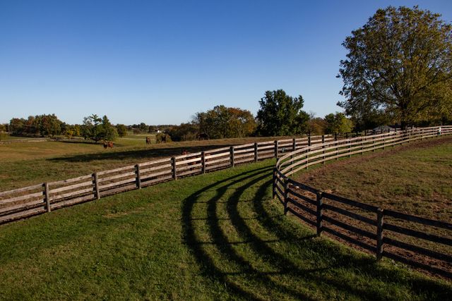 200 Carpenter Pike, Versailles, KY 40383