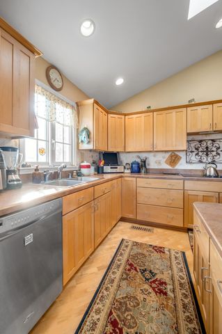 200 Carpenter Pike, Versailles, KY 40383