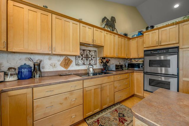 200 Carpenter Pike, Versailles, KY 40383