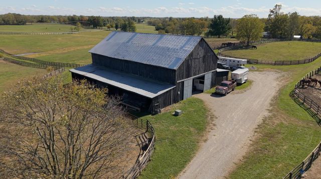 200 Carpenter Pike, Versailles, KY 40383