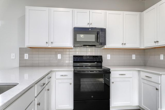 1121 Hainer Place Dr, Conway, SC 29526