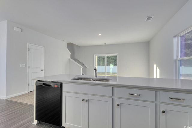 1121 Hainer Place Dr, Conway, SC 29526