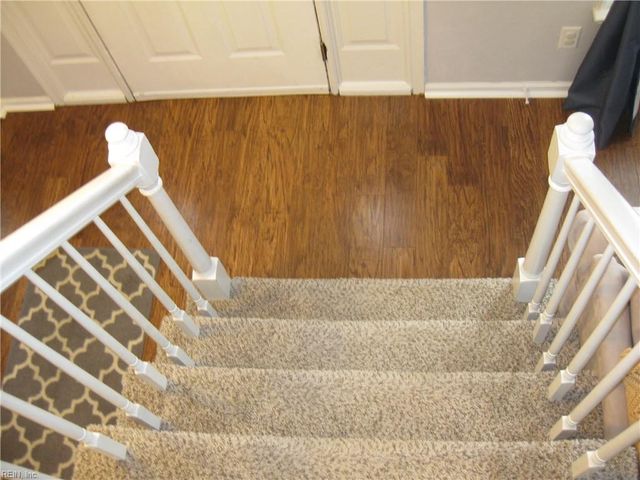 304 Spurlane CIR, Chesapeake, VA 23322