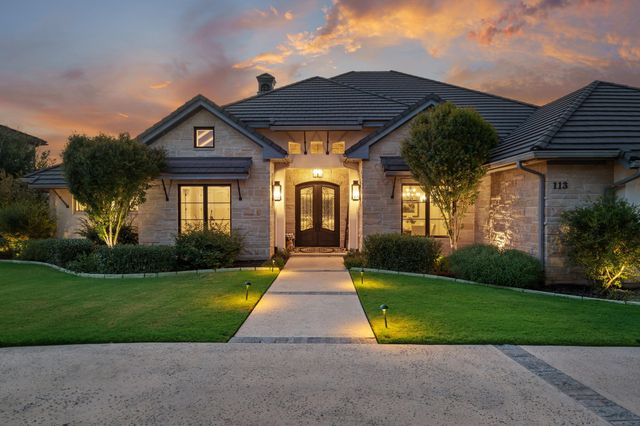 113 Birdstone LN, Georgetown, TX 78628