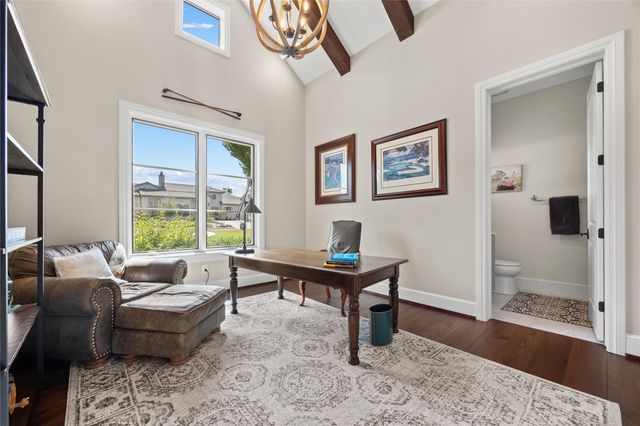 113 Birdstone LN, Georgetown, TX 78628