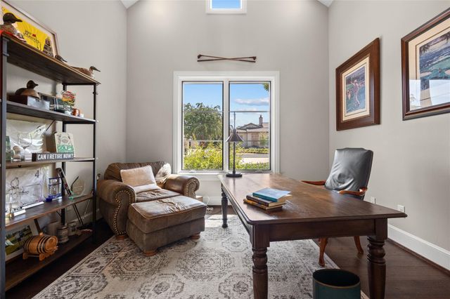 113 Birdstone LN, Georgetown, TX 78628