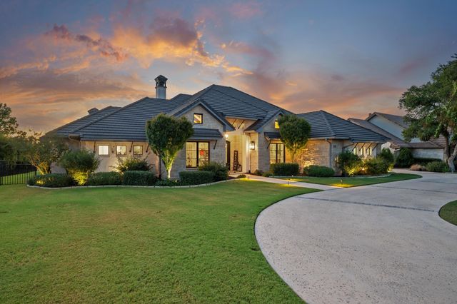 113 Birdstone LN, Georgetown, TX 78628