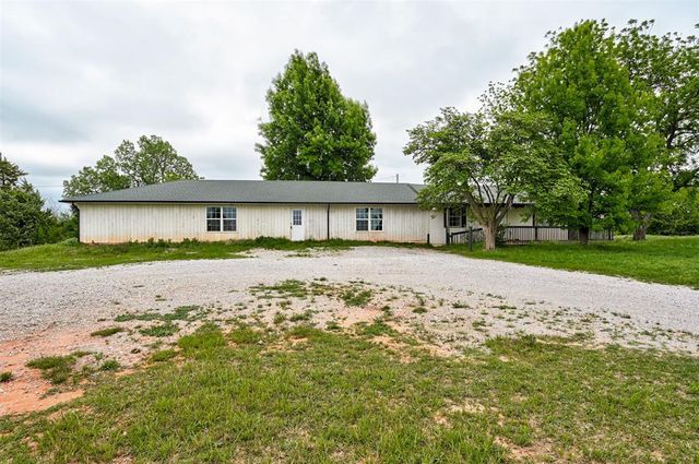2134 N Rockwell Avenue, Newcastle, OK 73065