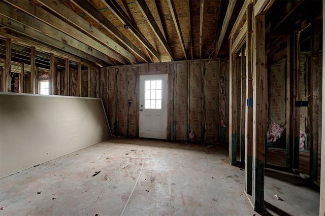 2134 N Rockwell Avenue, Newcastle, OK 73065