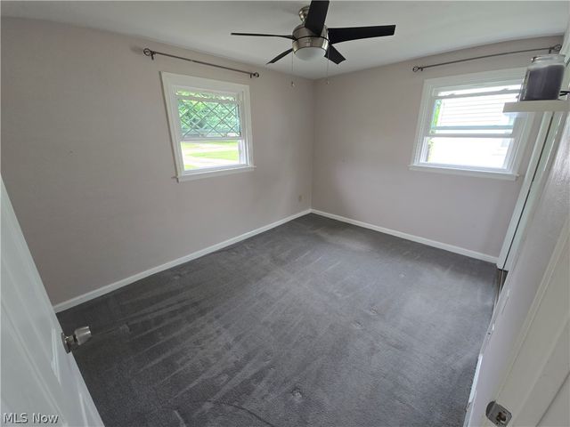 3054 Sterling Road, Lorain, OH 44052