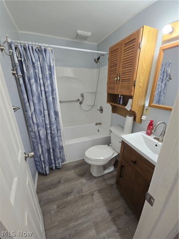 3054 Sterling Road, Lorain, OH 44052