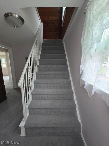 3054 Sterling Road, Lorain, OH 44052