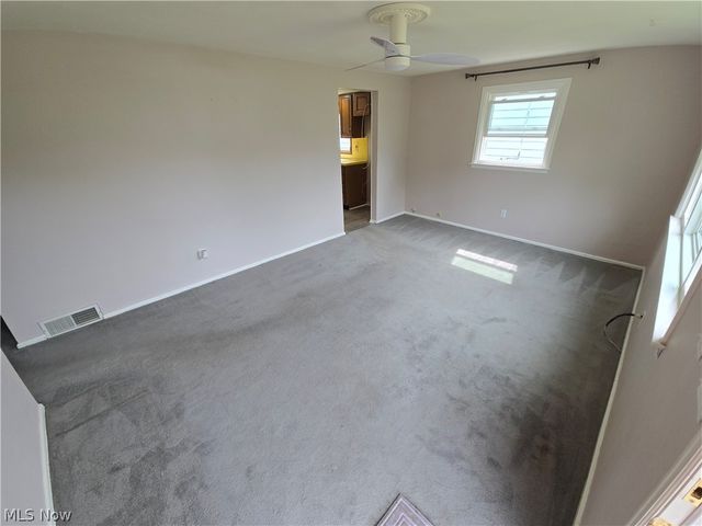3054 Sterling Road, Lorain, OH 44052
